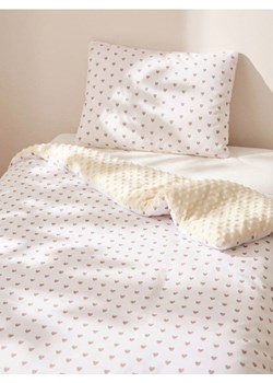 Sinsay - Zestaw minky: kołderka i poduszka z lekkim wypełnieniem - kremowy ze sklepu Sinsay w kategorii Pościel dziecięca - zdjęcie 187775121