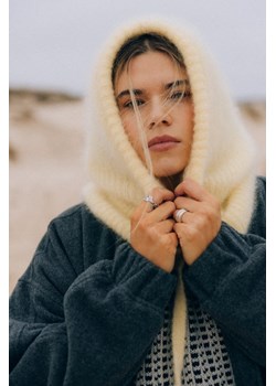 Wool Fluffy Balaclava - Mellow Yellow ze sklepu Surf Inc w kategorii Czapki zimowe damskie - zdjęcie 187780371