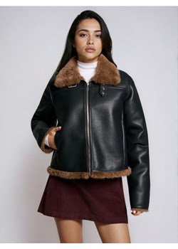 Sinsay - Kurtka bomberka z ocieplanym futerkiem - czarny ze sklepu Sinsay w kategorii Kurtki damskie - zdjęcie 187780480