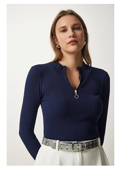 Happiness Istanbul Koszulka w kolorze granatowym ze sklepu Limango Polska w kategorii Bluzki damskie - zdjęcie 187781462