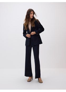 Reserved - Jednorzędowa marynarka z wiskozą - granatowy ze sklepu Reserved w kategorii Kurtki damskie - zdjęcie 187784282
