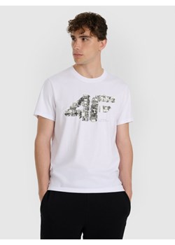 Męski t-shirt z nadrukiem 4F 4FWAW25TTSHM3132 - biały ze sklepu Sportstylestory.com w kategorii T-shirty męskie - zdjęcie 187797443