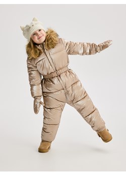 Reserved - PIkowany kombinezon z ociepleniem - beżowy ze sklepu Reserved w kategorii Kombinezony dziewczęce - zdjęcie 187798541