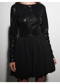 Sinsay - Elegancka sukienka mini z połyskującymi cekinami - czarny ze sklepu Sinsay w kategorii Sukienki - zdjęcie 187799754