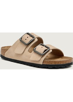Birkenstock Klapki Arizona | zamsz | narrow fit ze sklepu Gomez Fashion Store w kategorii Klapki damskie - zdjęcie 187818300