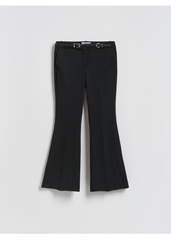 Reserved - Spodnie z paskiem - czarny ze sklepu Reserved w kategorii Spodnie damskie - zdjęcie 187819140