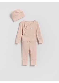 Reserved - Bawełniany komplet z czapką - brudny róż ze sklepu Reserved w kategorii Odzież dla niemowląt - zdjęcie 187821194