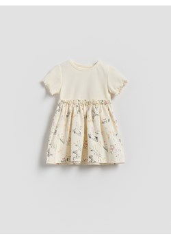 Reserved - Sukienka Kubuś Puchatek - złamana biel ze sklepu Reserved w kategorii Odzież dla niemowląt - zdjęcie 187821223