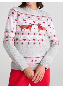 Sinsay - Świąteczny sweter z nadrukiem piesków i serduszek - wielobarwny ze sklepu Sinsay w kategorii Swetry damskie - zdjęcie 187821800