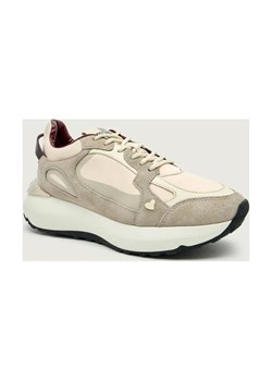 Love Moschino Sneakersy SPEED55 | z dodatkiem skóry ze sklepu Gomez Fashion Store w kategorii Buty sportowe damskie - zdjęcie 187822082