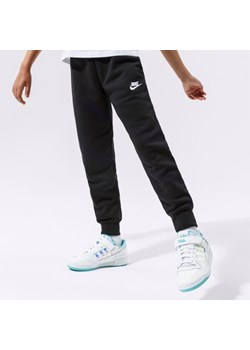nike spodnie sportswear club fleece girl dc7207-010 ze sklepu 50style.pl w kategorii Spodnie damskie - zdjęcie 187847644