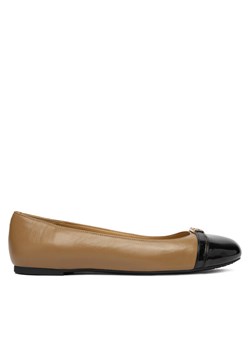 Baleriny MICHAEL Michael Kors Mandy Flat 40F5MAFP1A Beżowy ze sklepu eobuwie.pl w kategorii Balerinki - zdjęcie 187851383