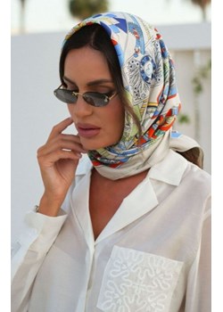 Kamea apaszka damska kremowo-żółta z geometrycznym wzorem ze sklepu intimiti.pl w kategorii Szaliki i chusty damskie - zdjęcie 187861463