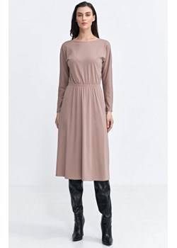 Sukienka z gumką w pasie beżowa ze sklepu intimiti.pl w kategorii Sukienki - zdjęcie 187861521
