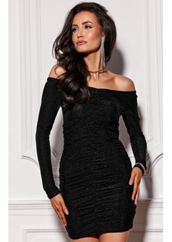 Dopasowana brokatowa sukienka z marszczeniem czarna ze sklepu intimiti.pl w kategorii Sukienki - zdjęcie 187862692