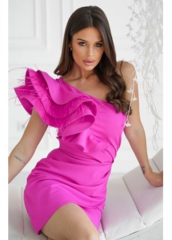 Bicotone mini sukienka różowa na jedno ramię z piórkami ze sklepu intimiti.pl w kategorii Sukienki - zdjęcie 187863372