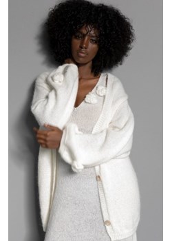 *Fobya F1964 zapinany oversizowy kardigan damski ecru ze sklepu intimiti.pl w kategorii Swetry damskie - zdjęcie 187864740