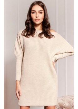 Oversizowy sweter damski beżowy SWE135 ze sklepu intimiti.pl w kategorii Swetry damskie - zdjęcie 187864750