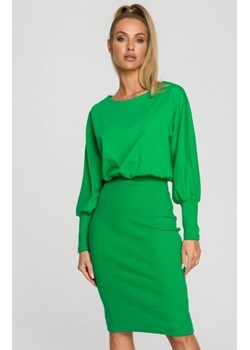 Zielona sukienka z dopasowanym dołem M690 ze sklepu intimiti.pl w kategorii Sukienki - zdjęcie 187865053