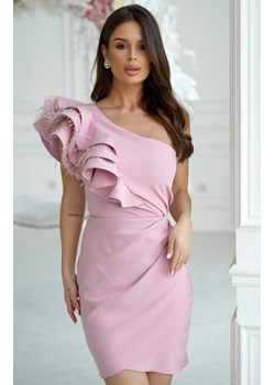 Bicotone mini sukienka brudny róż na jedno ramię z piórkami ze sklepu intimiti.pl w kategorii Sukienki - zdjęcie 187865584