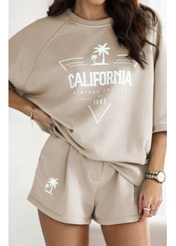 Dwuczęściowy komplet damski California beżowy ze sklepu intimiti.pl w kategorii Dresy damskie - zdjęcie 187867522