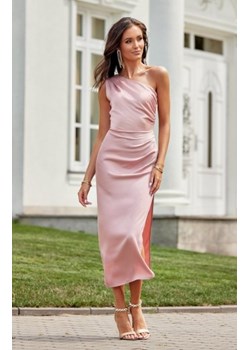 Satynowa sukienka midi na jedno ramię różowa ze sklepu intimiti.pl w kategorii Sukienki - zdjęcie 187869871