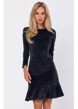 Moe M765 welurowa sukienka z falbanką grafitowa ze sklepu intimiti.pl w kategorii Sukienki - zdjęcie 187874024