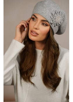 Wełniany beret damski Peonia szary ze sklepu intimiti.pl w kategorii Berety damskie - zdjęcie 187874522