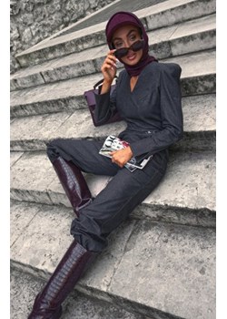 Moe kombinezon denim grafitowy M883 ze sklepu intimiti.pl w kategorii Kombinezony damskie - zdjęcie 187880864