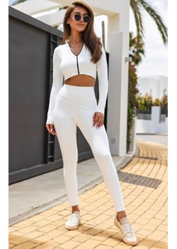 Elastyczne legginsy prążek damskie białe ze sklepu intimiti.pl w kategorii Spodnie damskie - zdjęcie 187881601