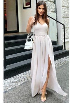 Długa sukienka szampan z połyskiem 239-21 ze sklepu intimiti.pl w kategorii Sukienki - zdjęcie 187881972