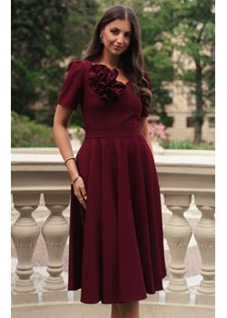 Elizabeth Rubi sukienka midi bordowa ze sklepu intimiti.pl w kategorii Sukienki - zdjęcie 187890771