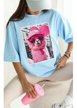 Oversizowy t-shirt damski lama błękitny ze sklepu intimiti.pl w kategorii Bluzki damskie - zdjęcie 187892541