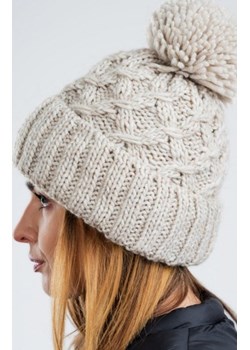 Ciepła czapka z pomponem CZ08 ze sklepu intimiti.pl w kategorii Czapki zimowe damskie - zdjęcie 187892803