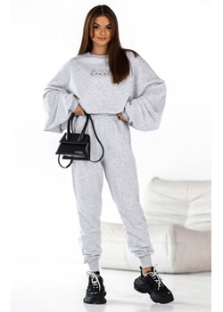 Dres Heart – oversizowa bluza i spodnie z szeroką gumą w pasie szary ze sklepu intimiti.pl w kategorii Dresy damskie - zdjęcie 187898614