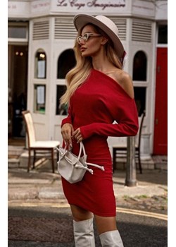 Moe prążkowana sukienka mini czerwona M818 ze sklepu intimiti.pl w kategorii Sukienki - zdjęcie 187900841