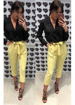 Eleganckie spodnie żółte 7/8 ze sklepu intimiti.pl w kategorii Spodnie damskie - zdjęcie 187901781