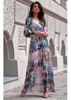 Długa sukienka w kolorowy print 0419/65D ze sklepu intimiti.pl w kategorii Sukienki - zdjęcie 187903893