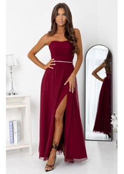 Duet Noemi szyfonowa długa sukienka z paskiem bordowa ze sklepu intimiti.pl w kategorii Sukienki - zdjęcie 187905921