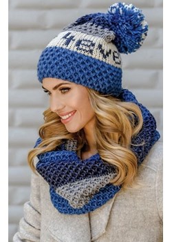 Kamea Fabia czapka z pomponem niebieska ze sklepu intimiti.pl w kategorii Czapki zimowe damskie - zdjęcie 187907681