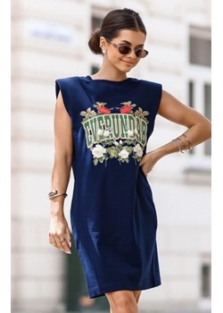 Dresowa sukienka z poduszkami Everundab granatowa ze sklepu intimiti.pl w kategorii Sukienki - zdjęcie 187909052