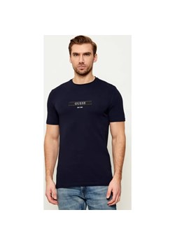 GUESS T-shirt | Slim Fit ze sklepu Gomez Fashion Store w kategorii T-shirty męskie - zdjęcie 187911274