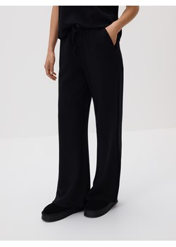 Reserved - Spodnie z szeroką nogawką - czarny ze sklepu Reserved w kategorii Spodnie damskie - zdjęcie 187913532