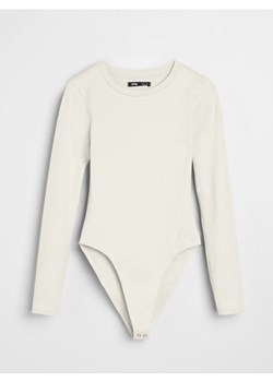 Sinsay - Body z długimi rękawami - kremowy ze sklepu Sinsay w kategorii Bluzki damskie - zdjęcie 187917454