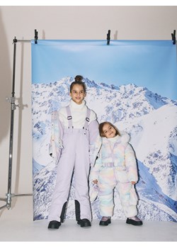 Reserved - Ocieplane spodnie na szelkach - lawendowy ze sklepu Reserved w kategorii Spodnie dziewczęce - zdjęcie 187919573