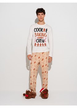 Sinsay - Świąteczna piżama dwuczęściowa z motywem pierniczków - wielobarwny ze sklepu Sinsay w kategorii Piżamy męskie - zdjęcie 187919832