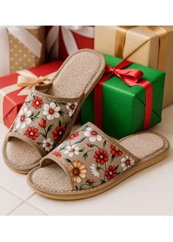 Kolorowe kapcie z tkaniny z kwiatowym wzorem /C1-1 18590 S174/ ze sklepu Pantofelek24.pl w kategorii Kapcie damskie - zdjęcie 187923863
