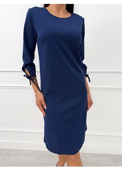 Granatowa Klasyczna Sukienka ze sklepu ModnaKiecka.pl w kategorii Sukienki - zdjęcie 187924712