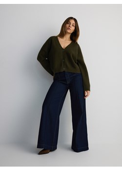 Reserved - Kardigan z domieszką wełny - ciemnozielony ze sklepu Reserved w kategorii Swetry damskie - zdjęcie 187924793