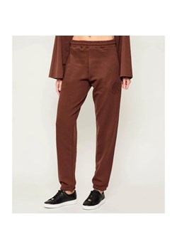 Hugo Blue Spodnie dresowe Naleisy_B | Relaxed fit ze sklepu Gomez Fashion Store w kategorii Spodnie damskie - zdjęcie 187926751